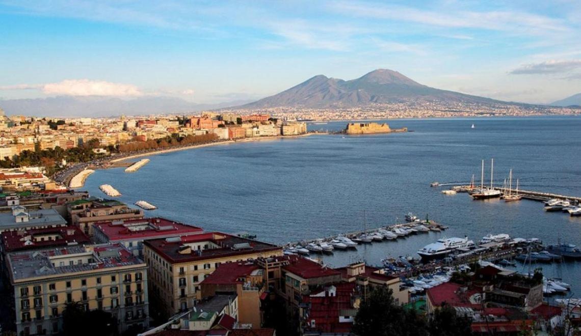 Fiftythree House - In The Heart Of Appartement Naples